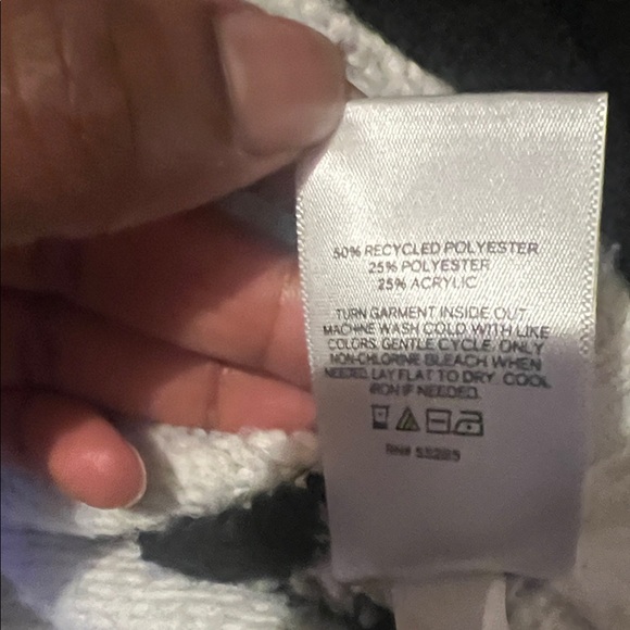 Stylish Women's Argyle Sweater - White, Black, Tan - Picture 3 of 4